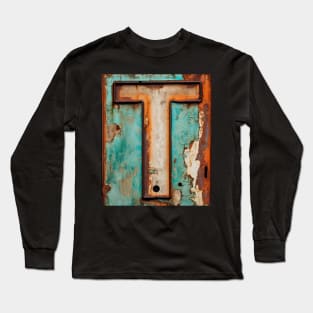 Rusty Letter T Antique Monogram Letter T Initial Alphabet Long Sleeve T-Shirt